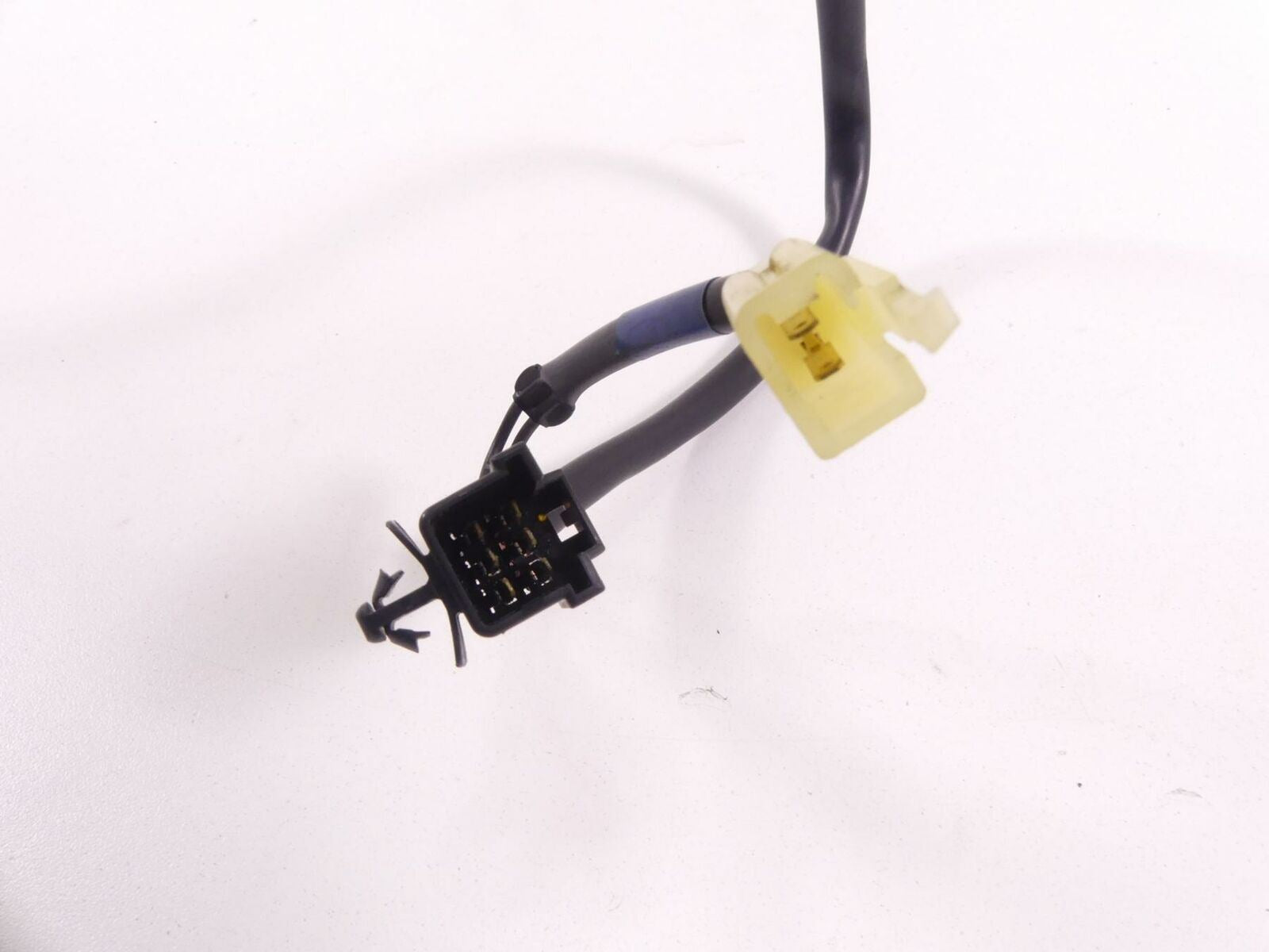 2017 Triumph Daytona 675R Right HAnd Control Switch Start Stop T2049202 {{ shop.shopifyCountryName }} - Mototech271