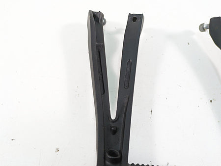 2007 Yamaha R1 YZFR1 Passenger Footpeg Rest Set -Rash 5VY-2741L-00 5VY-2742L-00 {{ shop.shopifyCountryName }} - Mototech271