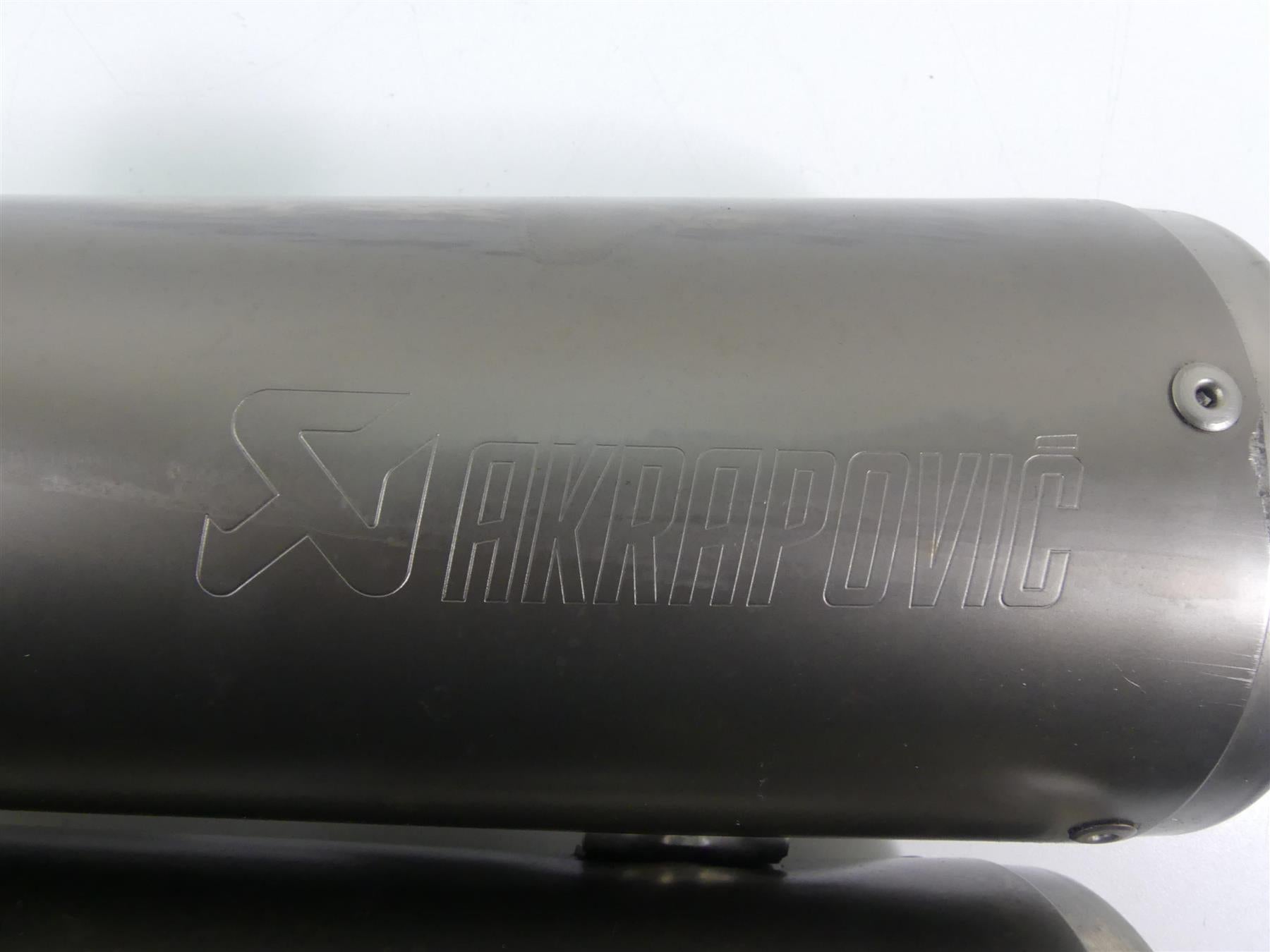 2016 BMW R nineT R9T K21 Oem Akrapovic Exhaust Pipe Muffler Silencer 18518544817 {{ shop.shopifyCountryName }} - Mototech271