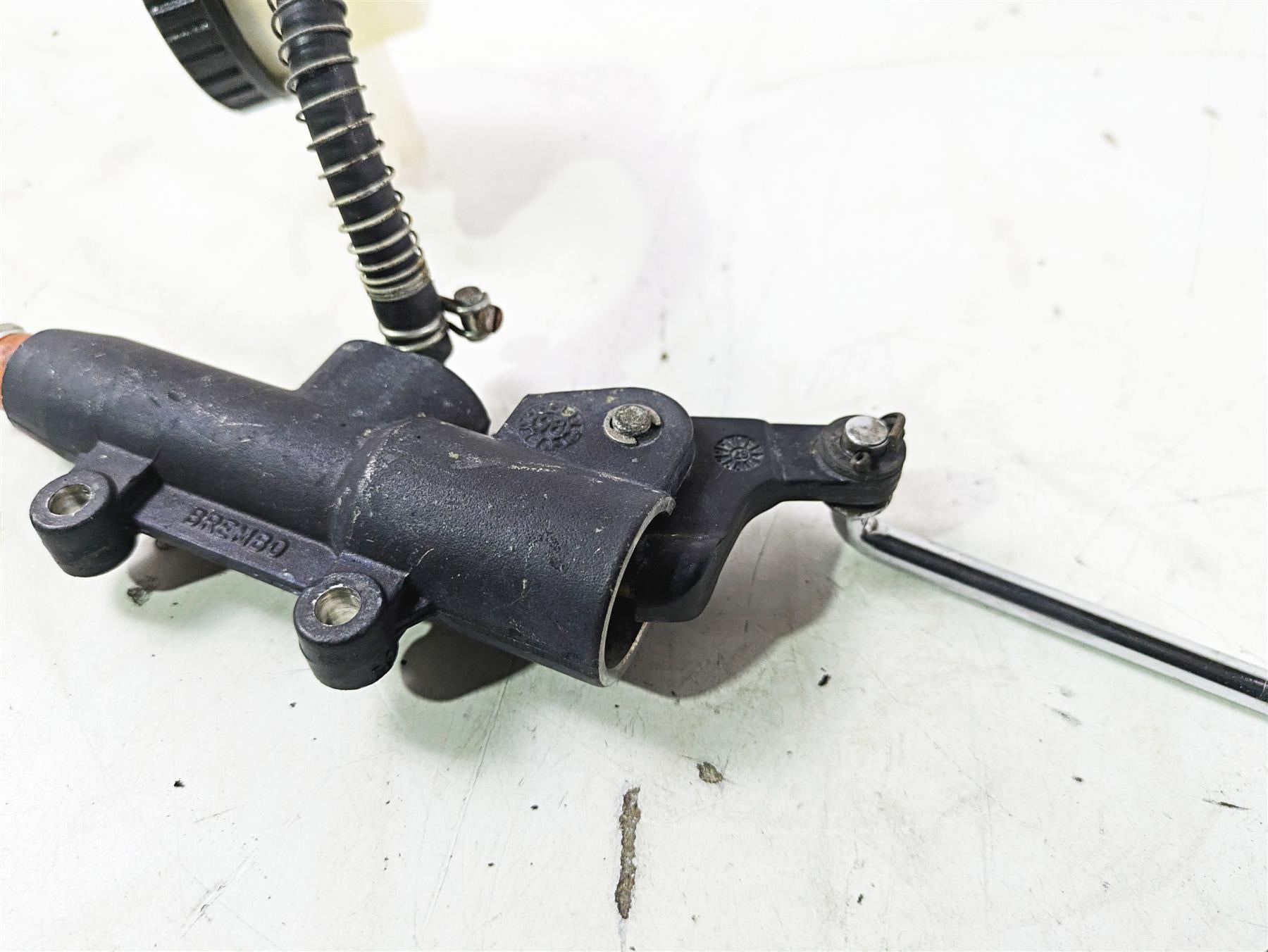 1998 Moto Guzzi California 1100 EV Rear Brembo Brake Master Cylinder GU31666990 {{ shop.shopifyCountryName }} - Mototech271