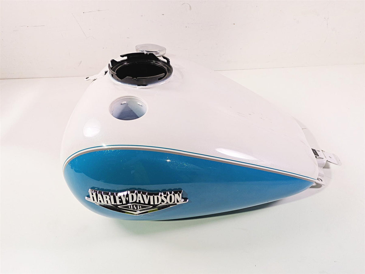 2016 Harley Touring FLHR Road King Fuel Gas Petrol Tank Reservoir 61000691 {{ shop.shopifyCountryName }} - Mototech271