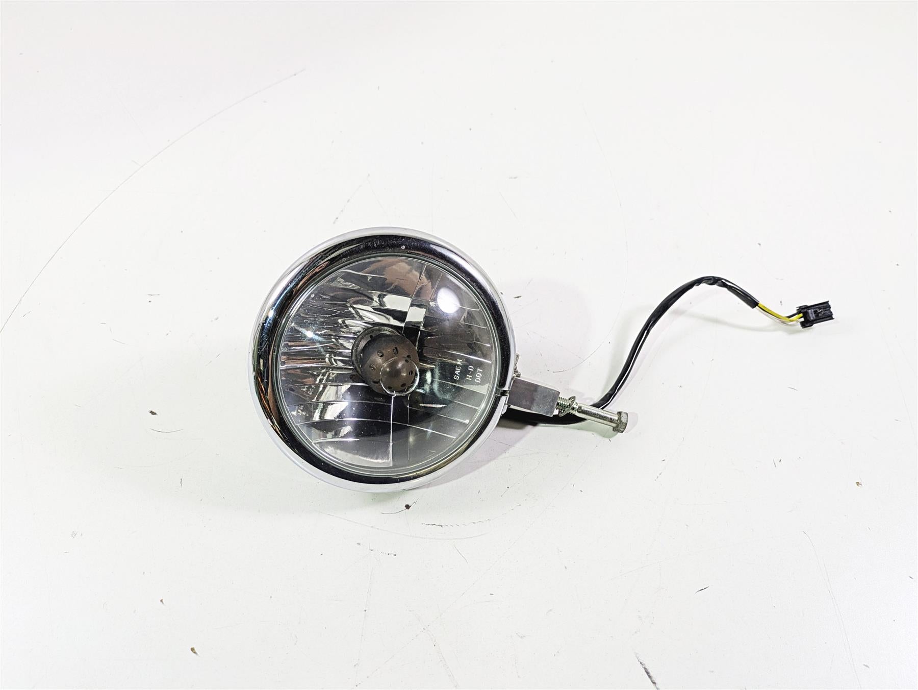 2011 Harley FXDC Dyna Super Glide Headlight Head Light Lamp 69356-06A {{ shop.shopifyCountryName }} - Mototech271