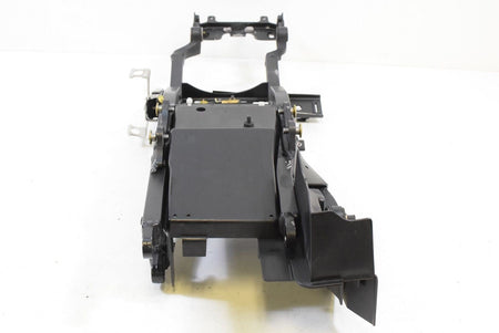 2006 Kawasaki ZX6R ZX636 Ninja Straight Subframe Inner Fender 32160-0085 {{ shop.shopifyCountryName }} - Mototech271