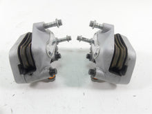 Load image into Gallery viewer, 2004 Harley Softail FXSTD SE CVO Deuce Front Brake Caliper Set 44381-99 44382-99 | Mototech271
