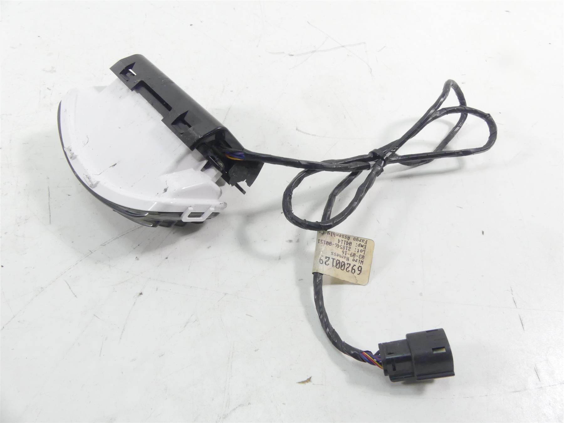2016 Harley Touring FLTRX Road Glide Taillight Tail Light Rear Lamp 5859370 {{ shop.shopifyCountryName }} - Mototech271