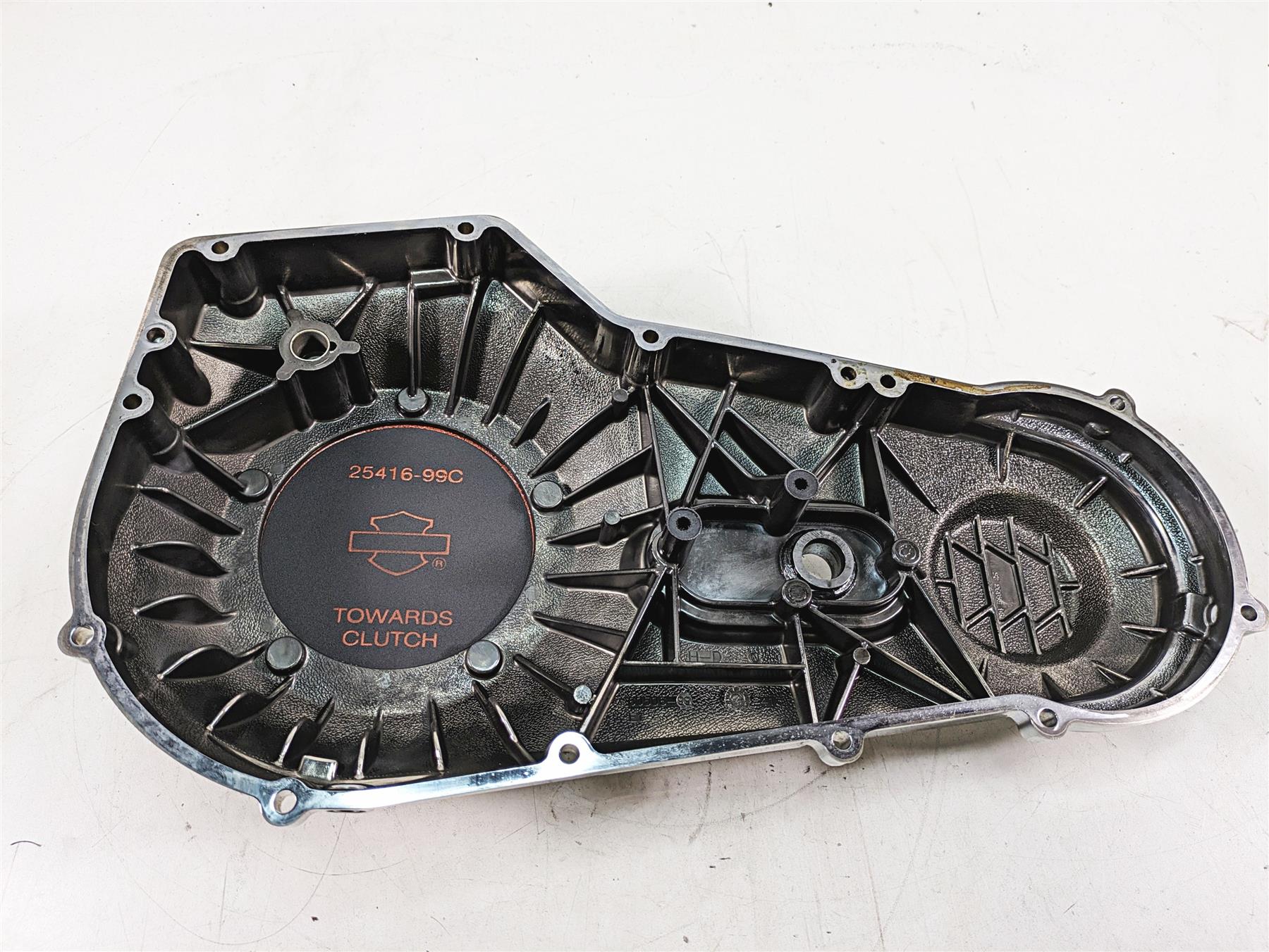 2005 Harley Dyna FXDL Low Rider Outer Primary Drive Clutch Cover 60543-99B {{ shop.shopifyCountryName }} - Mototech271