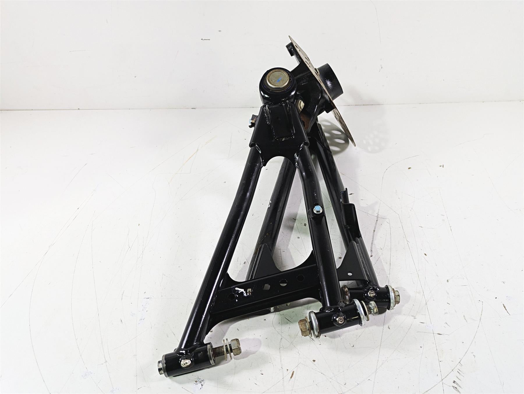 2022 Yamaha YXZ1000 R Front Right Knee Assembly 2HC-F3506-00-00 2HC-F3508-00-00 {{ shop.shopifyCountryName }} - Mototech271