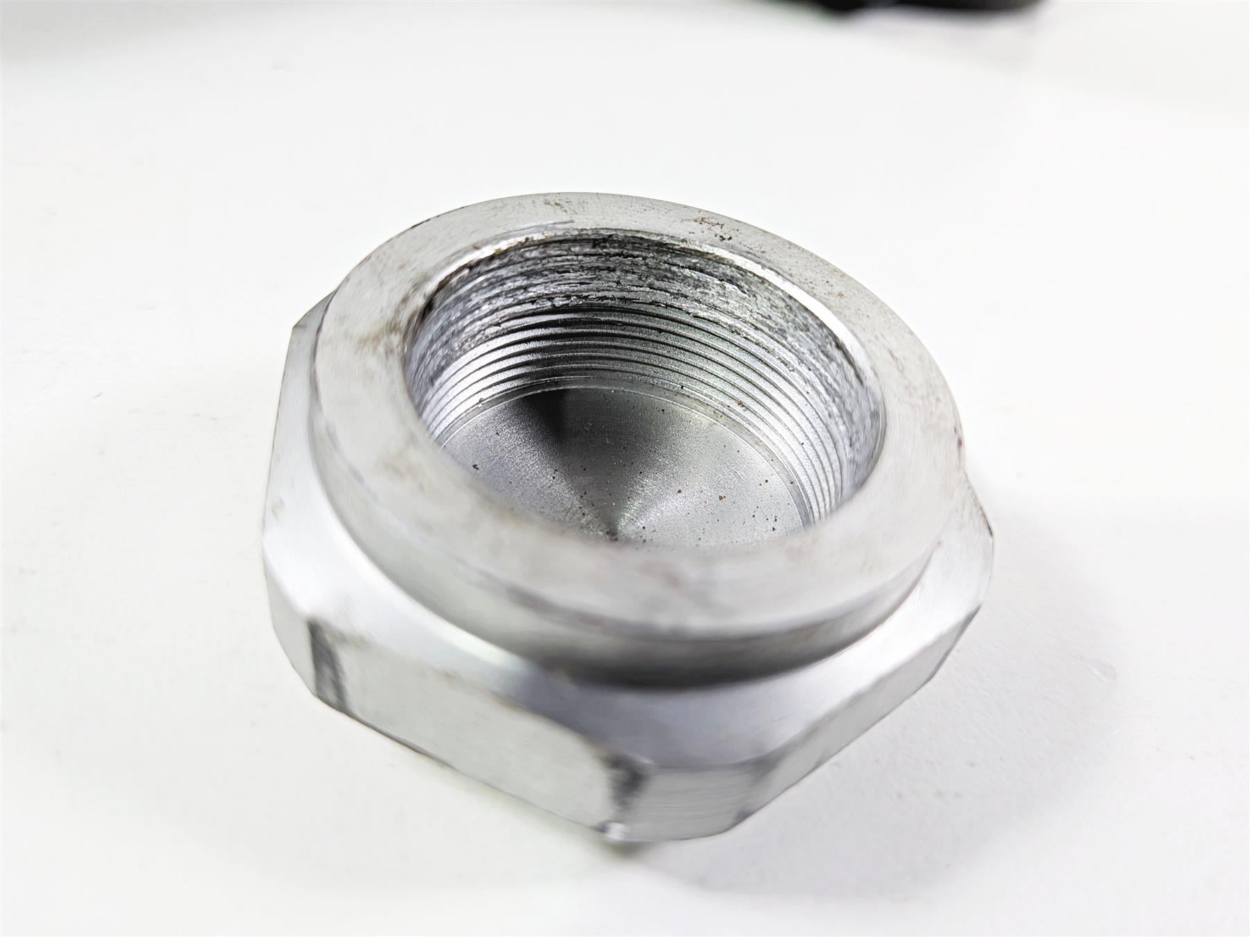 2019 Triumph Speed Triple RS 1050 Lower Triple Tree Steering Clamp Read T2048460 {{ shop.shopifyCountryName }} - Mototech271