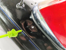 Load image into Gallery viewer, 2002 Yamaha XVS650 V-Star Classic Rear Fender &amp; Taillight Tail lamp 5BN-W216R
