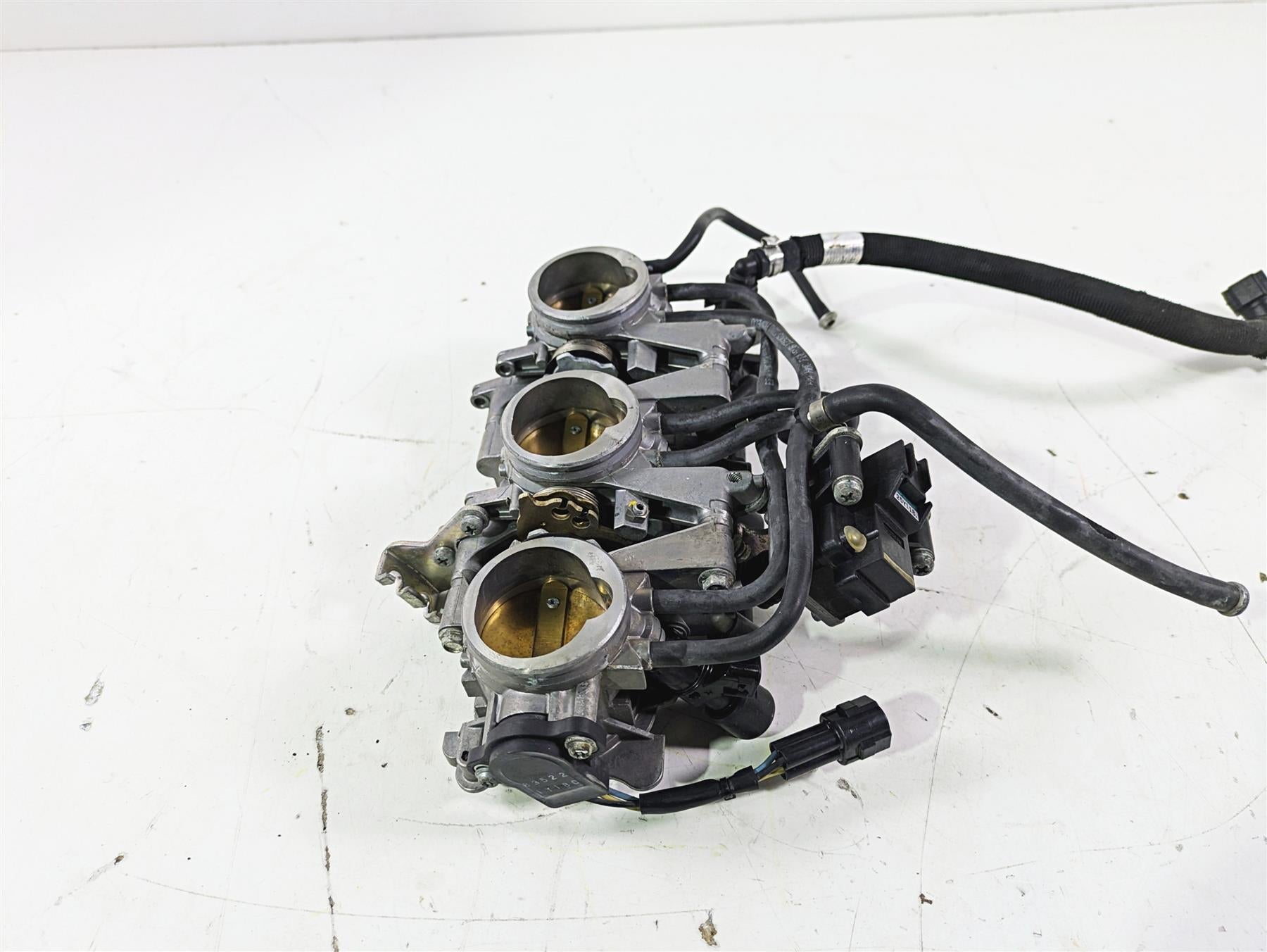 2012 Triumph Daytona 675 Keihin Throttle Body Bodies Fuel Injection T1240478 {{ shop.shopifyCountryName }} - Mototech271