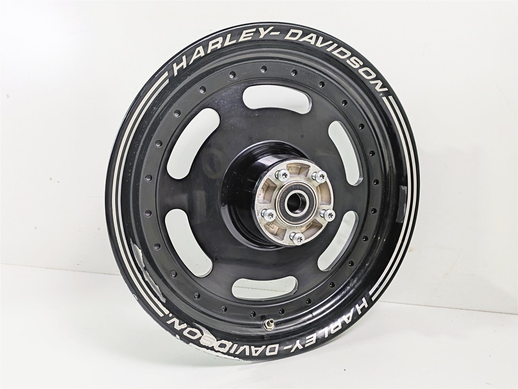 2016 Harley FXDF Dyna Fat Bob Front Wheel Rim 16x3 Black - Read 43300254 {{ shop.shopifyCountryName }} - Mototech271