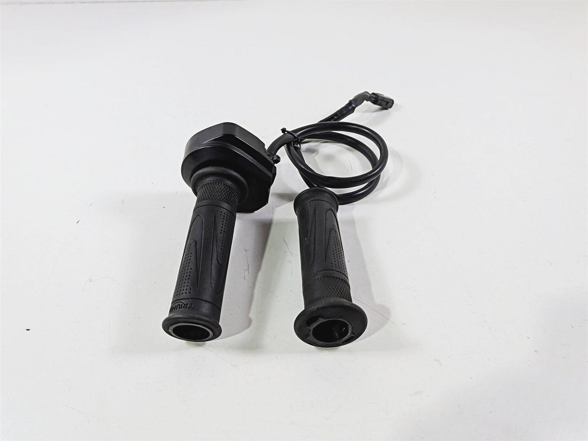 2019 Triumph Speed Triple RS 1050 Ride By Wire Throttle Grip Sensor T2042226 {{ shop.shopifyCountryName }} - Mototech271