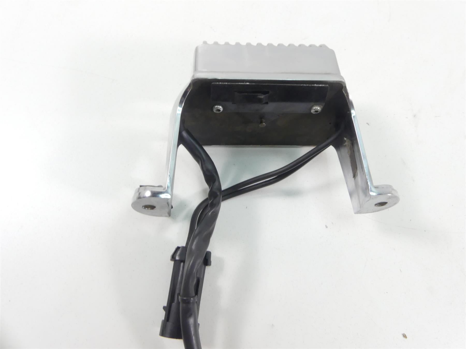 2004 Harley FLHTC SE CVO Electra Glide Rectifier Voltage Regulator 74622-04 {{ shop.shopifyCountryName }} - Mototech271