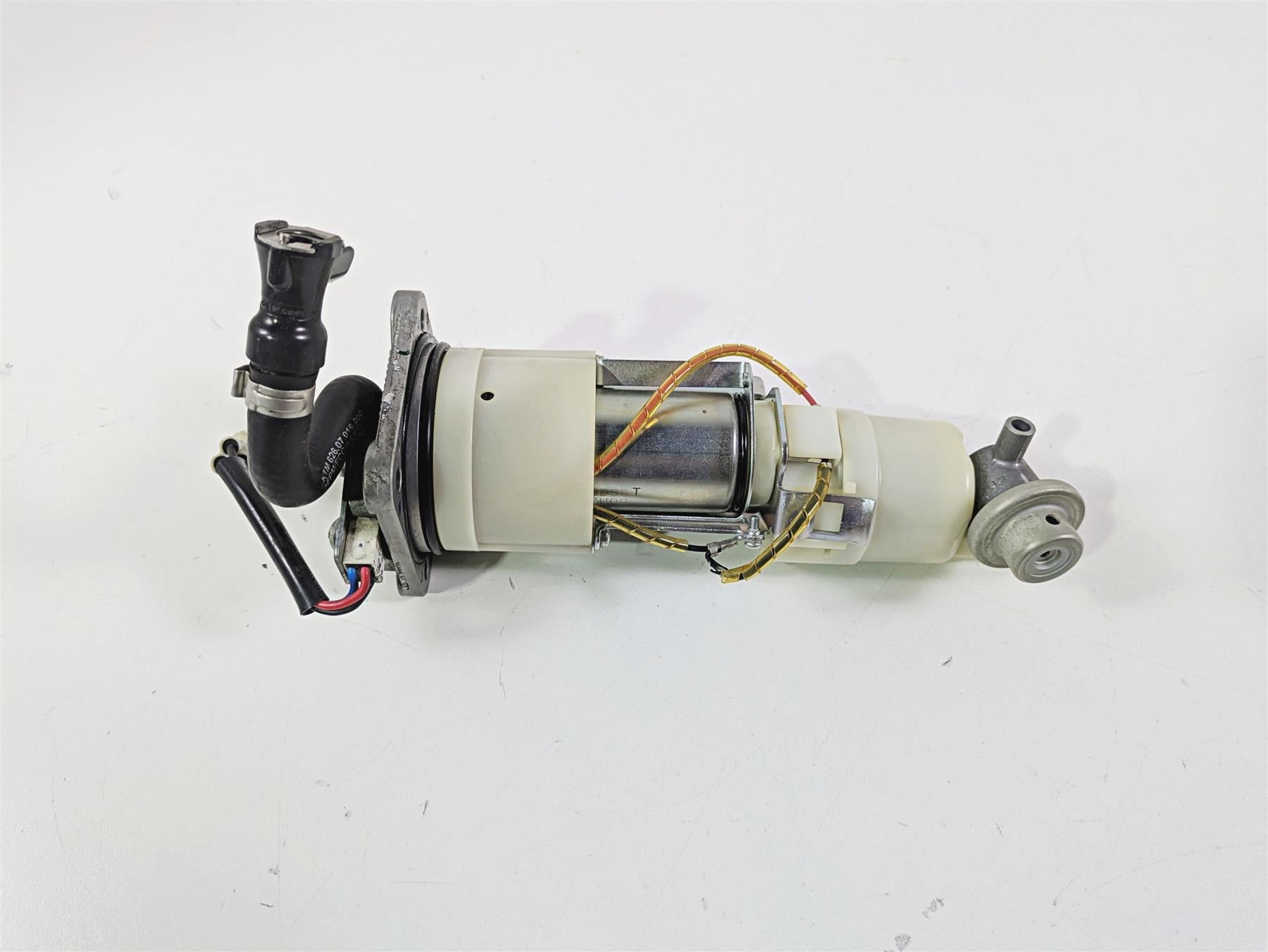 2017 KTM 1290 Super Duke GT Fuel Gas Petrol Pump K60307088100 60307088000