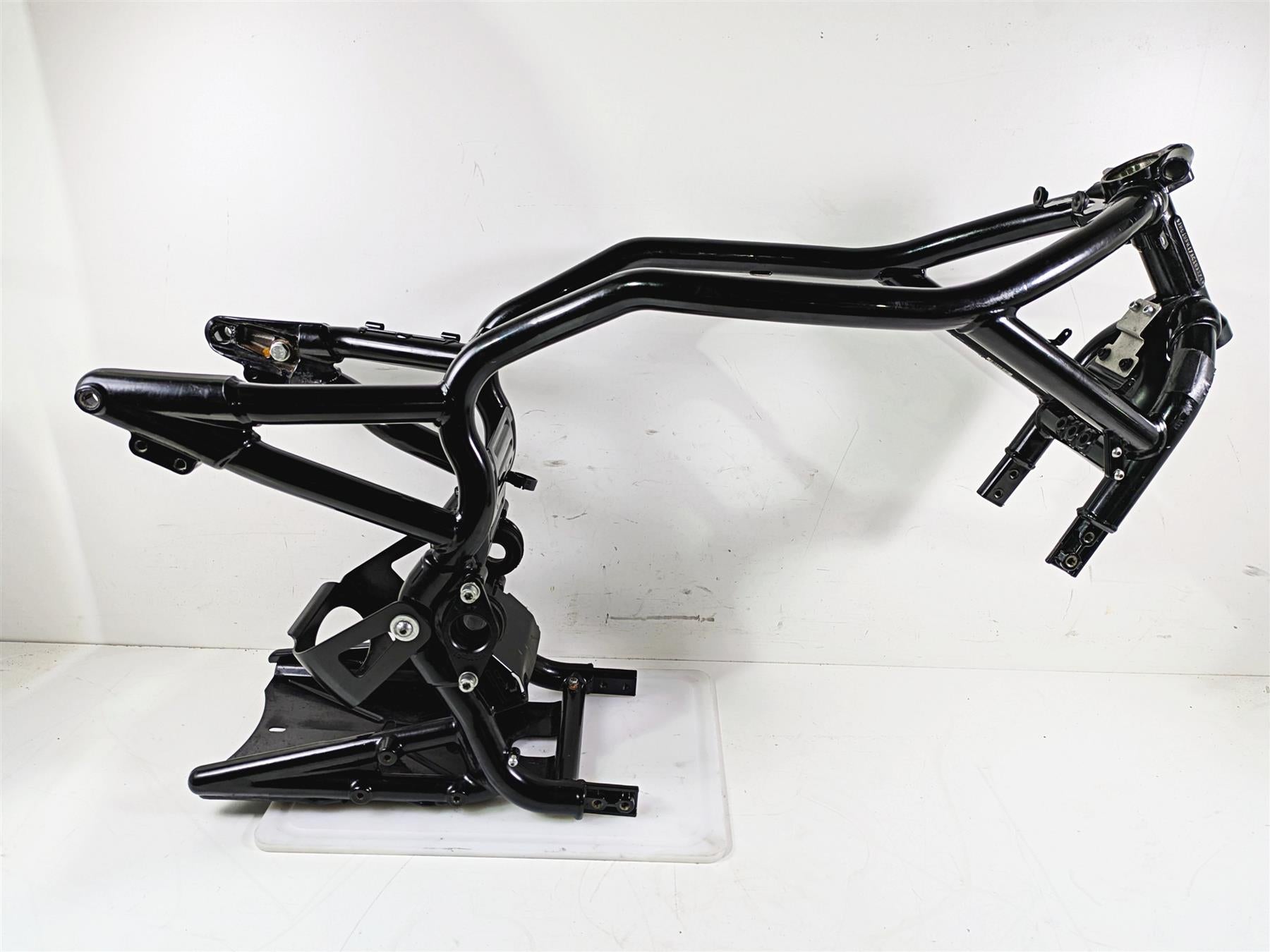 2010 Harley VRSCF Muscle Rod Straight Main Frame Chassis With Clean South Carolina Title 47764-08 {{ shop.shopifyCountryName }} - Mototech271