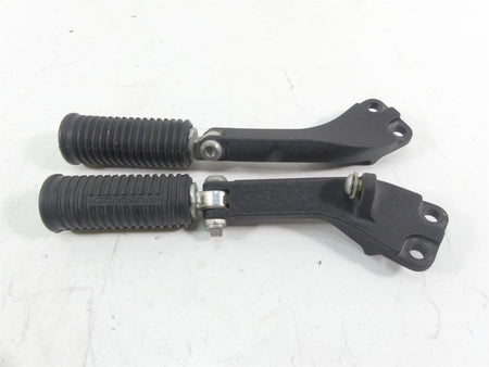 2015 Harley FXDF Dyna Fat Bob Rear Footpeg Foot Rest Set 49224-06A 49230-06 {{ shop.shopifyCountryName }} - Mototech271