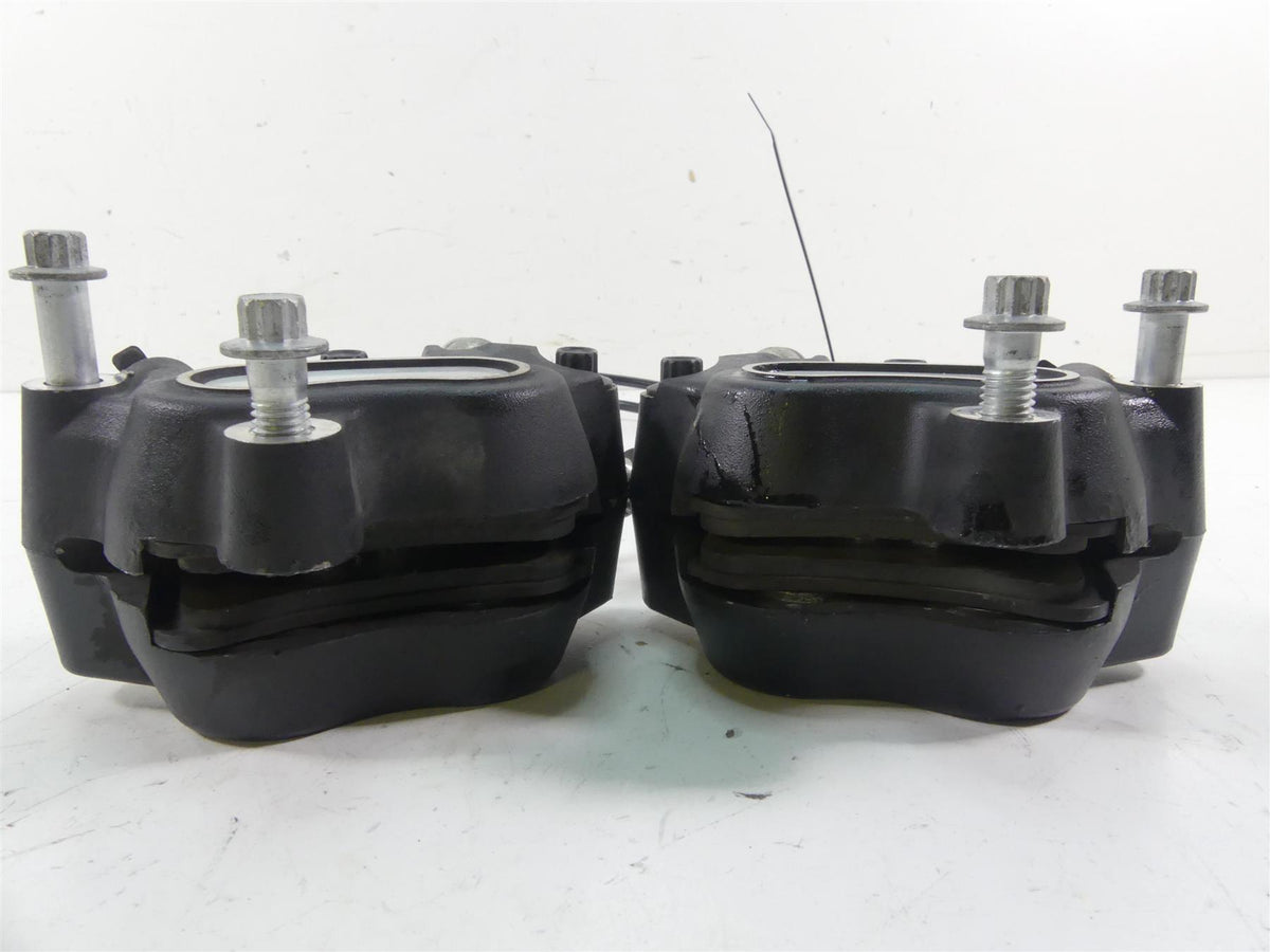 2015 Harley FXDF Dyna Fat Bob Front Brake Caliper + Line Set 41300001 41300002 {{ shop.shopifyCountryName }} - Mototech271