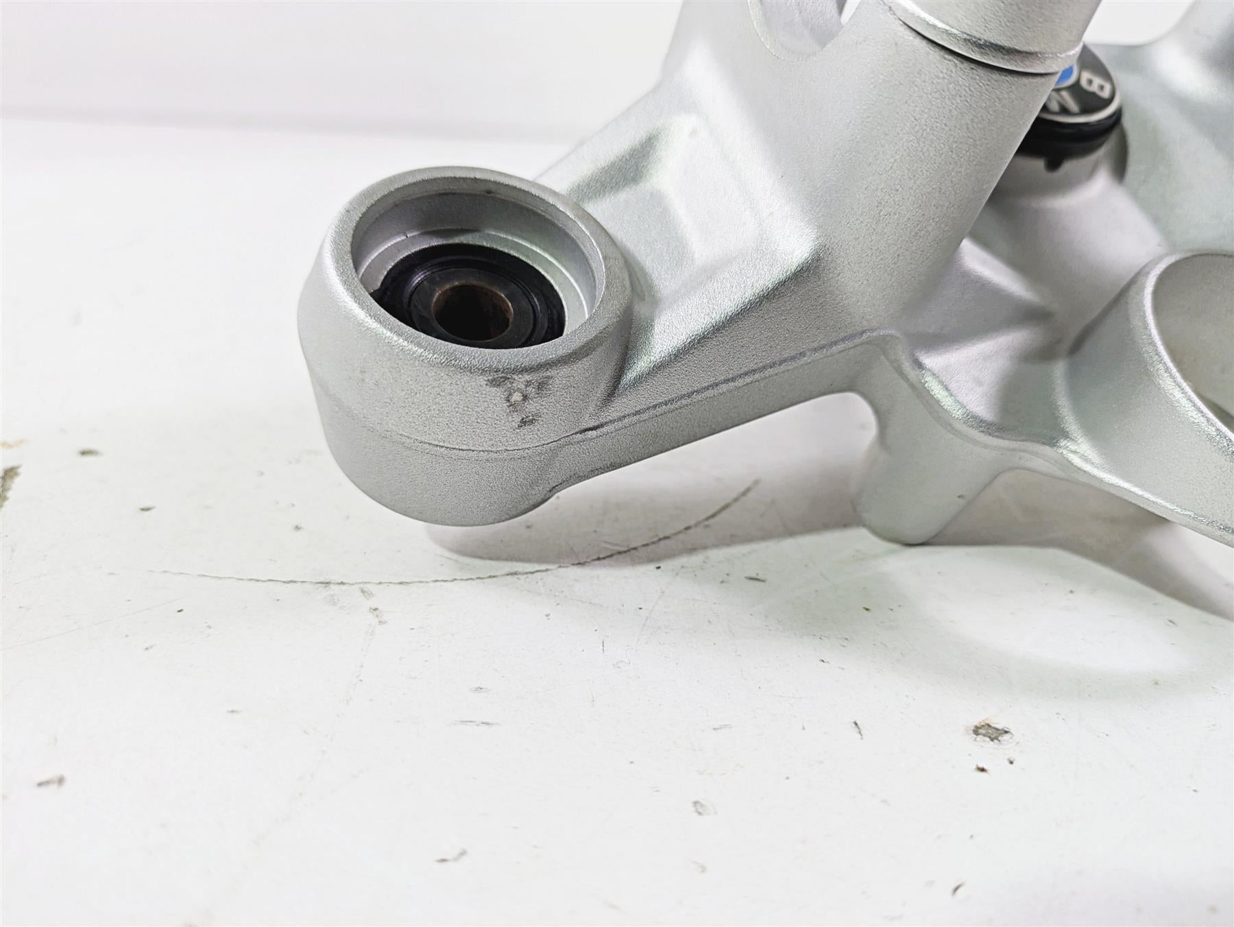 2015 BMW R1200GS Adv K51 Upper Triple Tree Steering Clamp 31428555849 {{ shop.shopifyCountryName }} - Mototech271