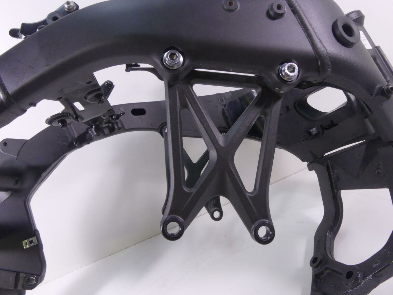 2019 Yamaha VMX17 V-Max 1700 Strgt Frame Chassis - Destr Export 2S3-21110-00-00 {{ shop.shopifyCountryName }} - Mototech271