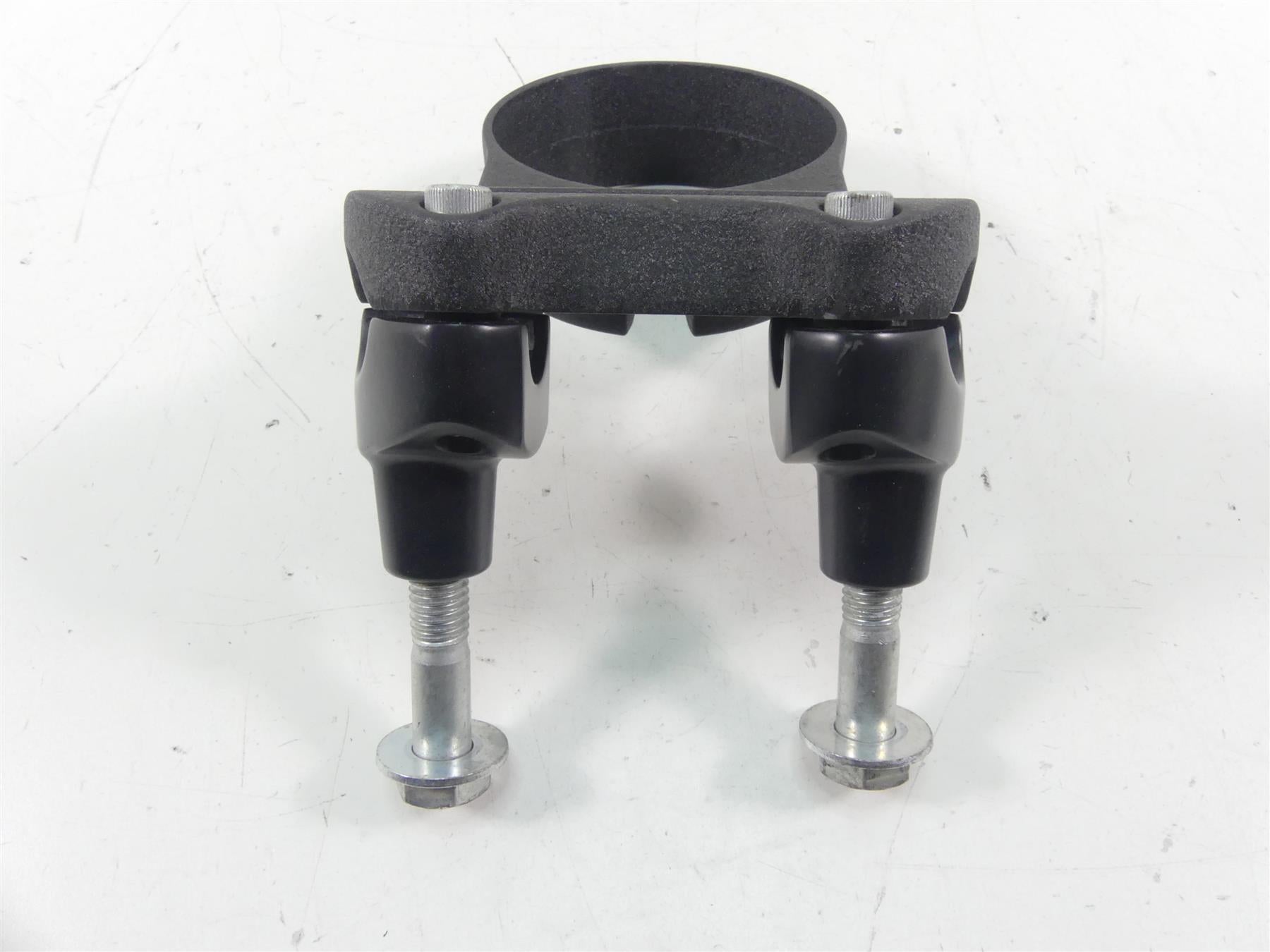 2020 Harley Sportster XL1200 NS Iron Speedometer Housing & Riser Set 55847-05A {{ shop.shopifyCountryName }} - Mototech271