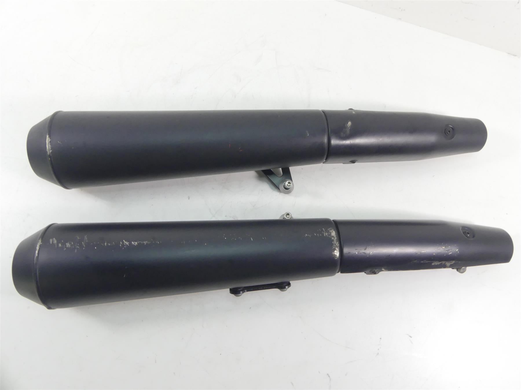 2019 Moto Guzzi V7 III Stone 750 Exhaust Muffler Pipes Set 2B0048485 2B0048475 {{ shop.shopifyCountryName }} - Mototech271