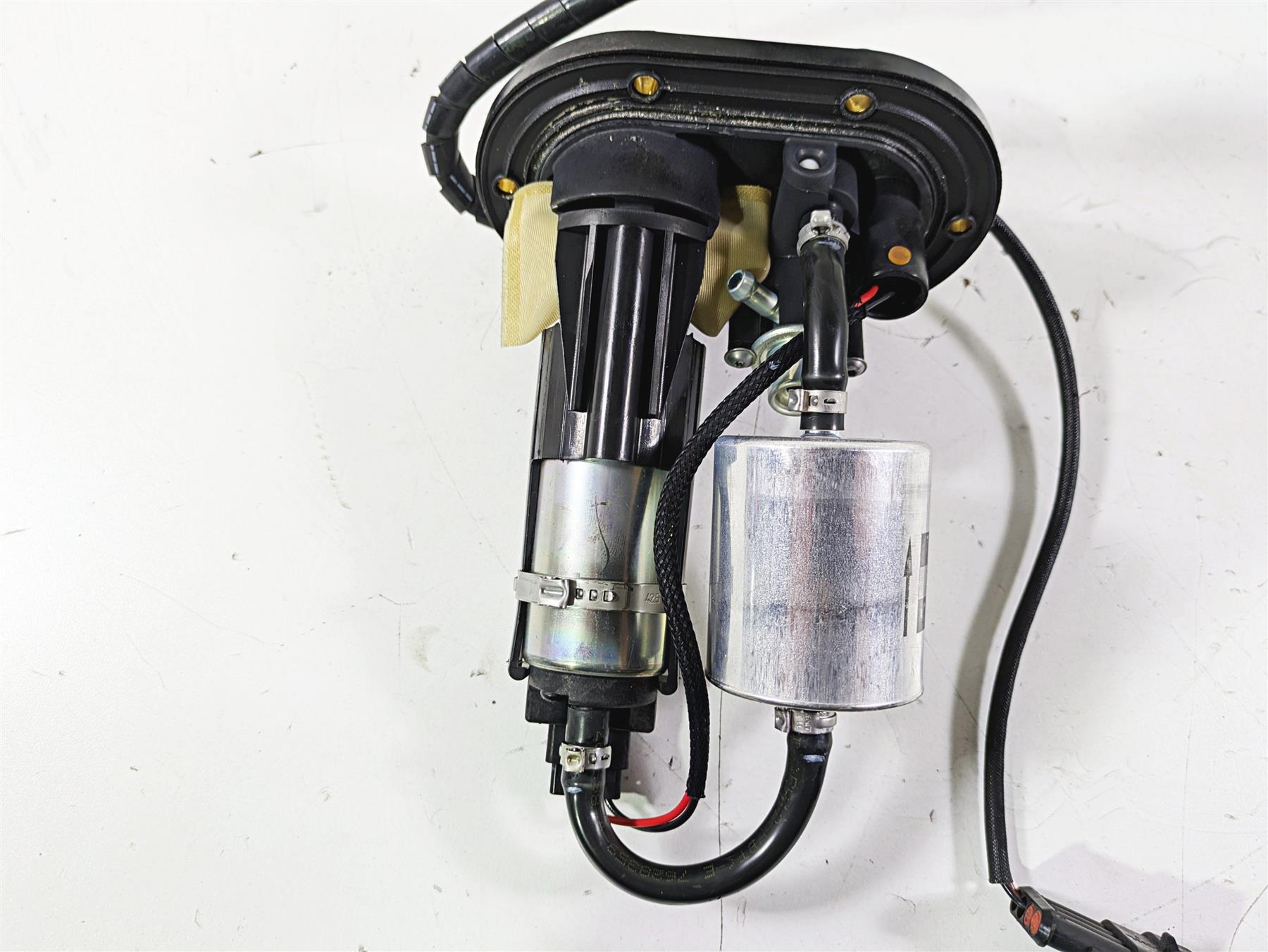 2014 Moto Guzzi California 1400 Touring Fuel Gas Petrol Pump Tested B063104 {{ shop.shopifyCountryName }} - Mototech271