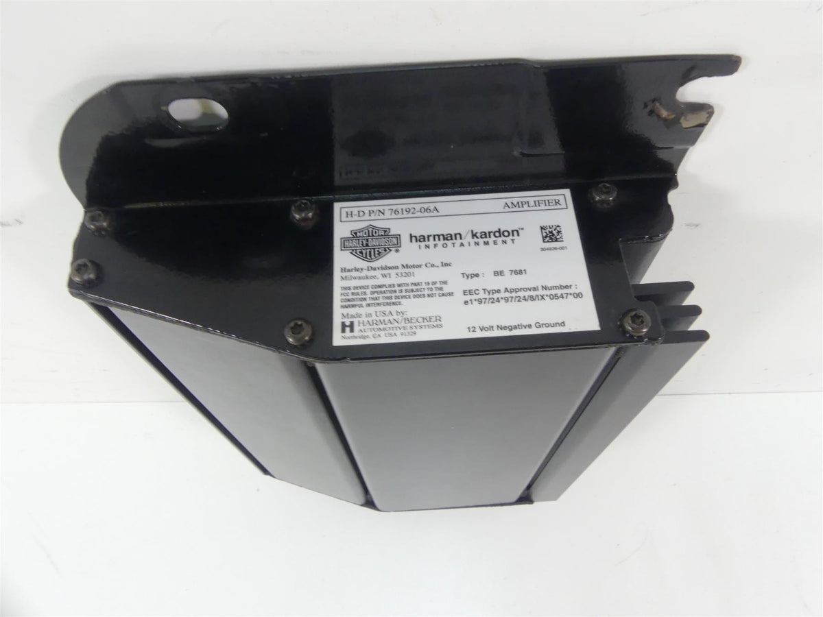2007 Harley FLHTCU SE CVO Electra Glide Audio System Amp Amplifier 76192-06 {{ shop.shopifyCountryName }} - Mototech271