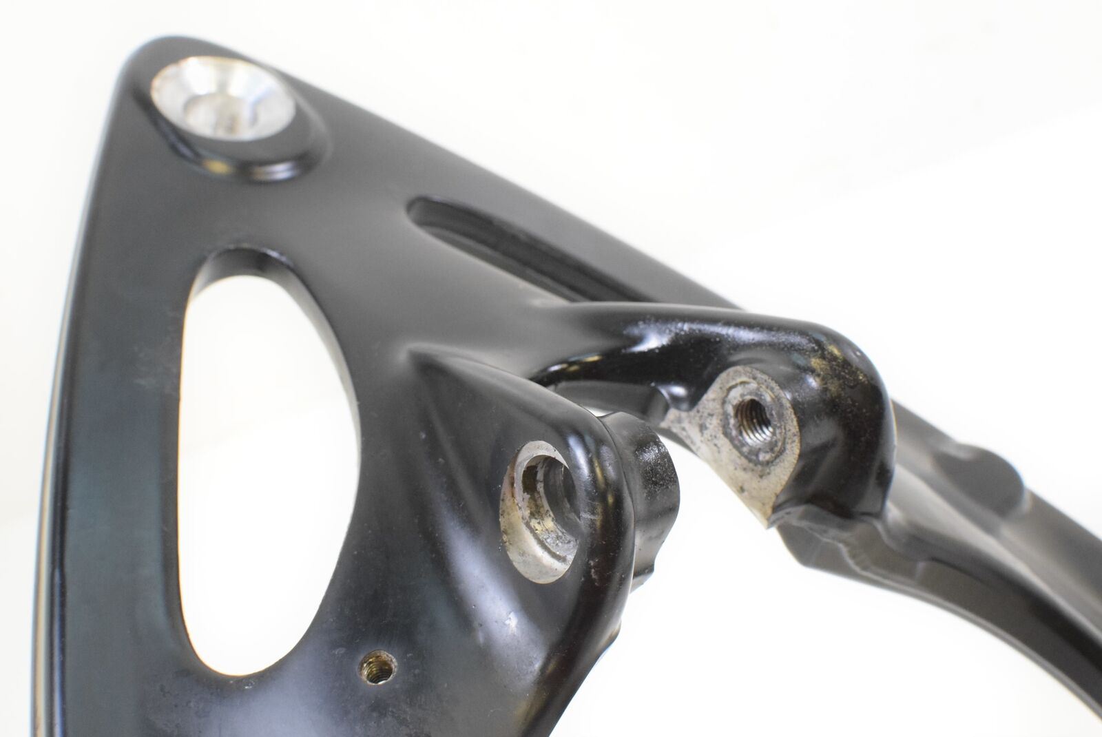 2011 BMW R1200RT R1200 RT K26 Front Lower Trailing Arm 31427717230 {{ shop.shopifyCountryName }} - Mototech271