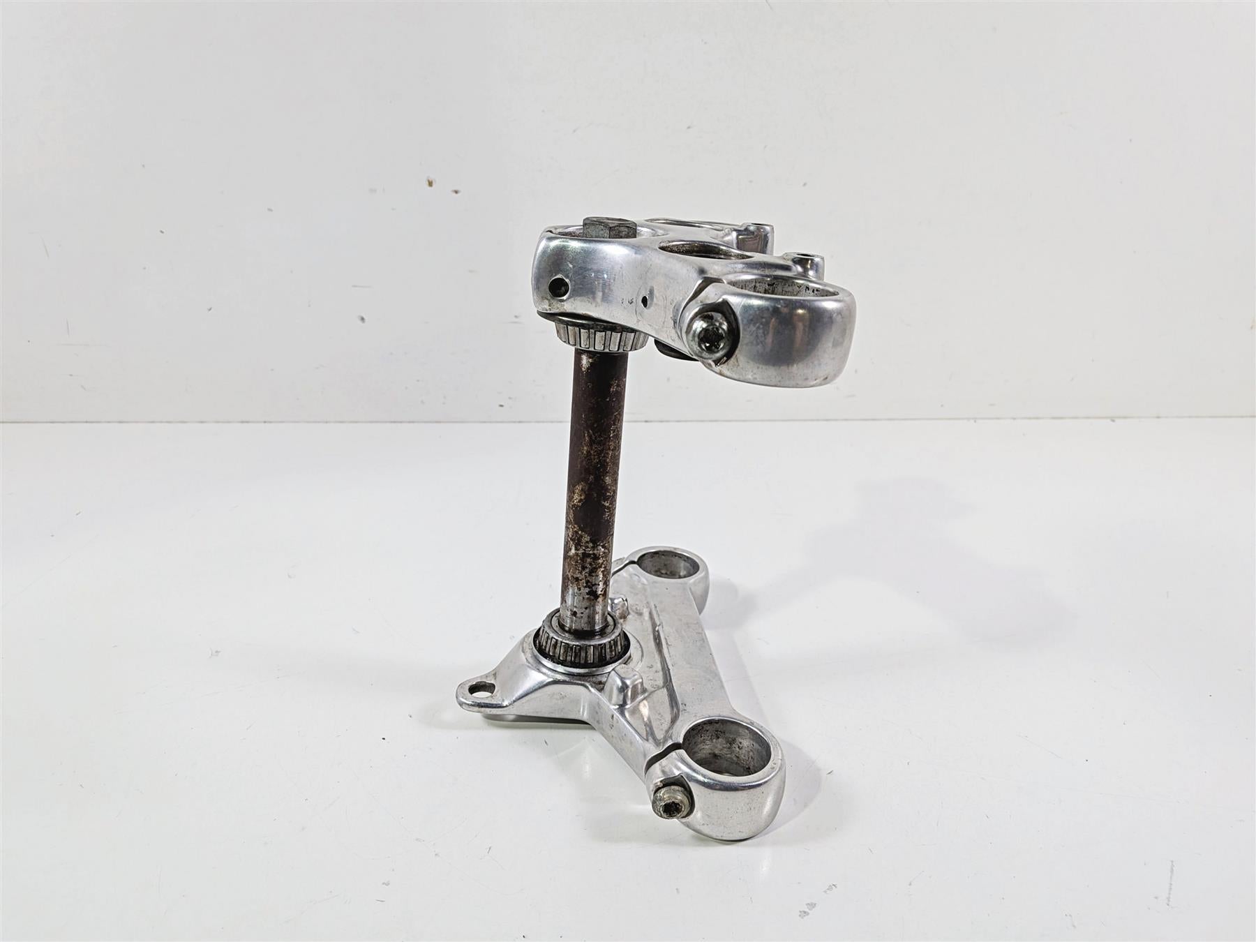 2002 Harley Davidson XLH883 Sportster Upper Lower Triple Tree Set 45563-87 {{ shop.shopifyCountryName }} - Mototech271
