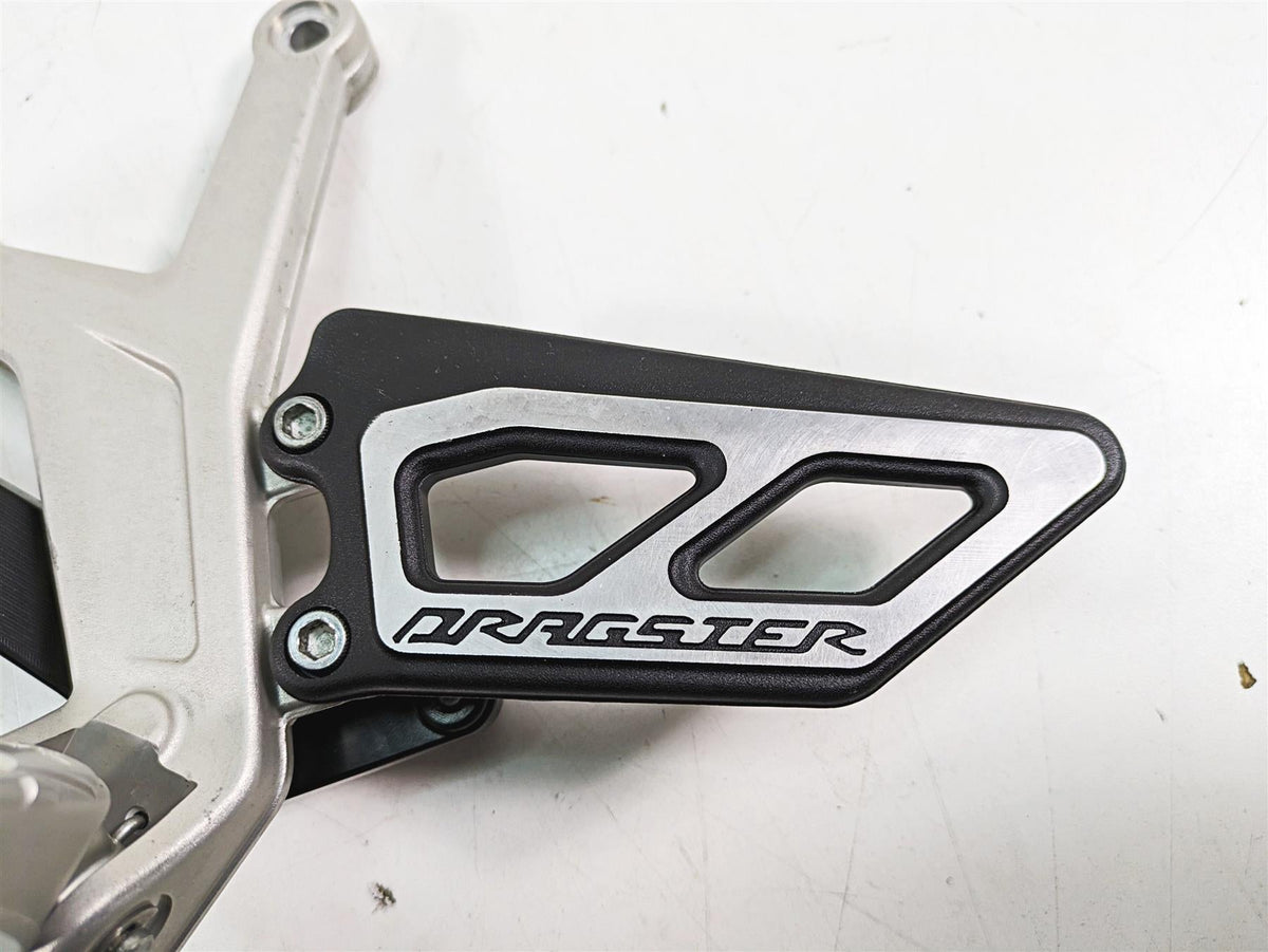 2017 Mv Agusta Dragster 800 Front Rider Footpeg Rest Set 8000B6239 8000B6238 {{ shop.shopifyCountryName }} - Mototech271
