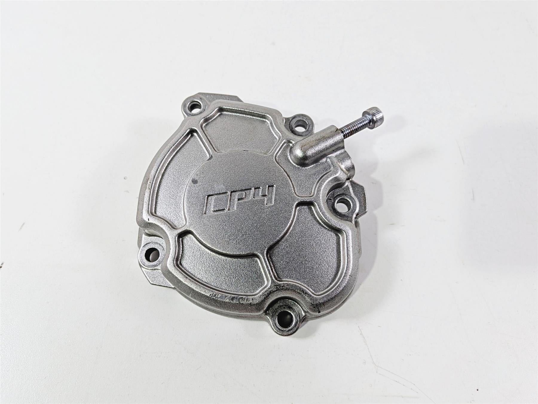 2016 Yamaha YZF R1 RN32 Oil Pump Timing Cover B60-15416-00-00 {{ shop.shopifyCountryName }} - Mototech271