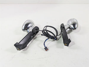 2021 Harley Touring FLTRX Road Glide Front Led Blinker & Mount Set 67800512