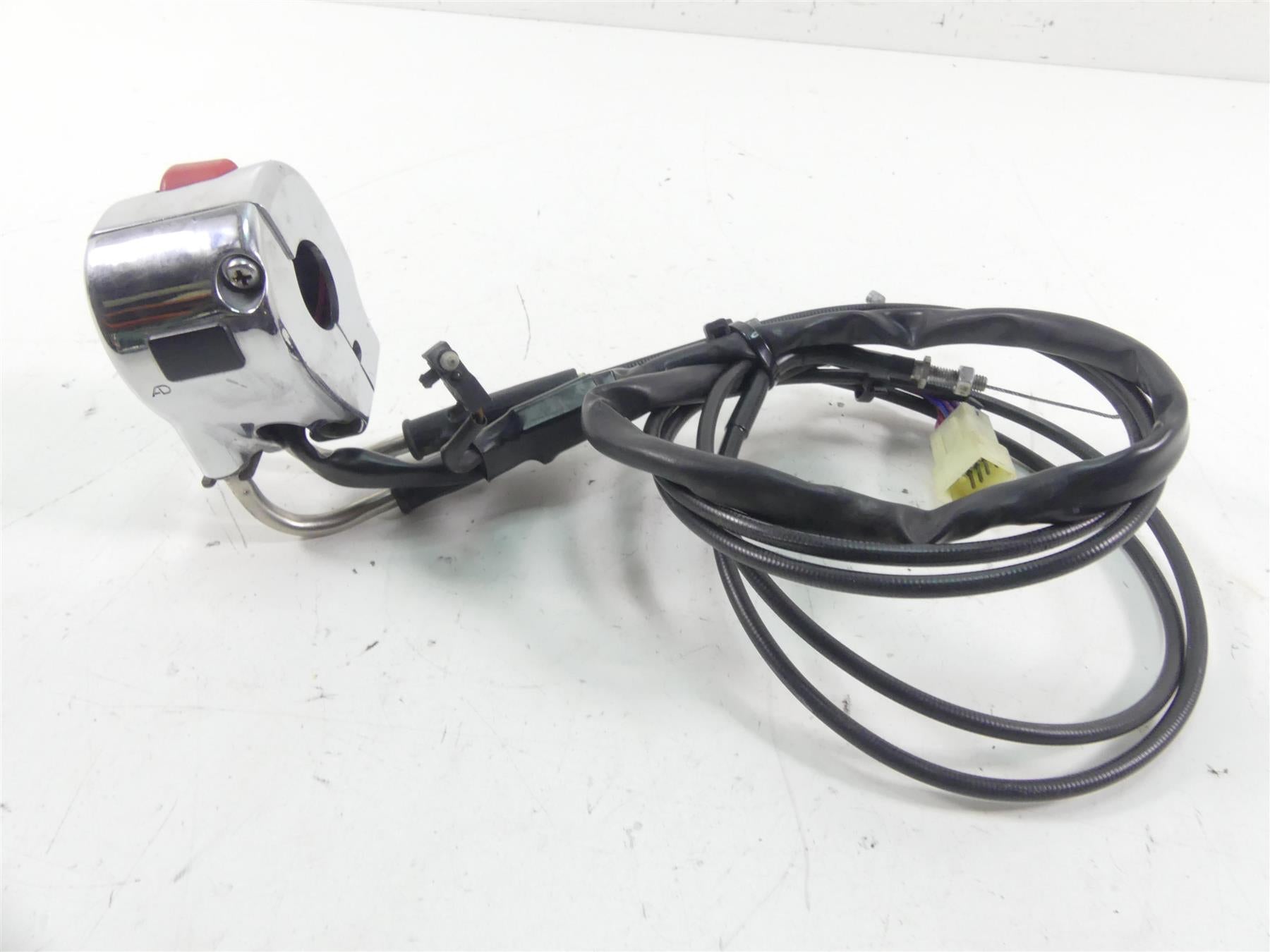 2007 Victory Vegas Jackpot Right Hand Chrome Start Kill Control Switch 4011082 {{ shop.shopifyCountryName }} - Mototech271