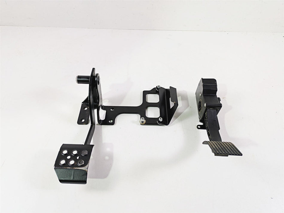 2019 Polaris RZR XP 1000 Highlifter Brake & Accelerate Pedal Set 1019105 1027413 {{ shop.shopifyCountryName }} - Mototech271