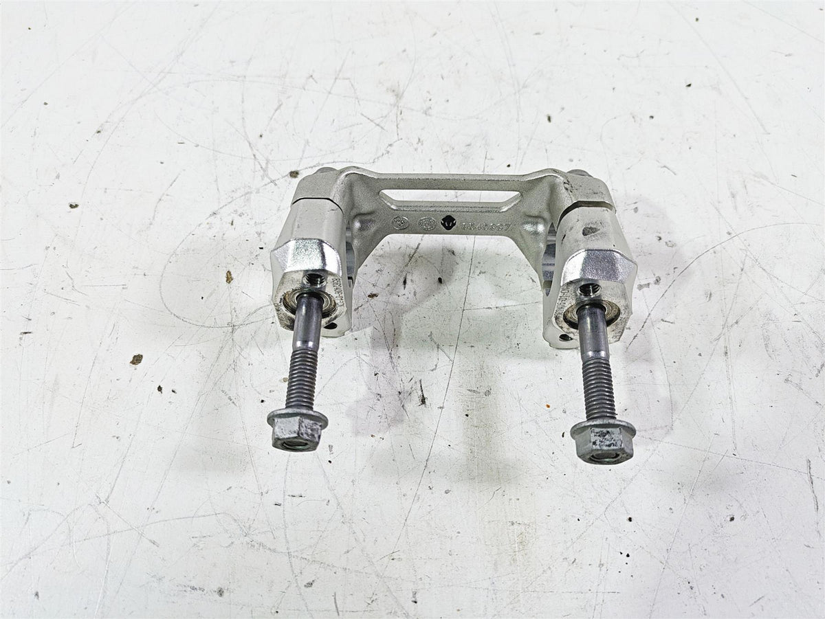 2017 BMW S1000R K47 Handlebar Holder Riser Clamp Set 31428562405 8545997 {{ shop.shopifyCountryName }} - Mototech271