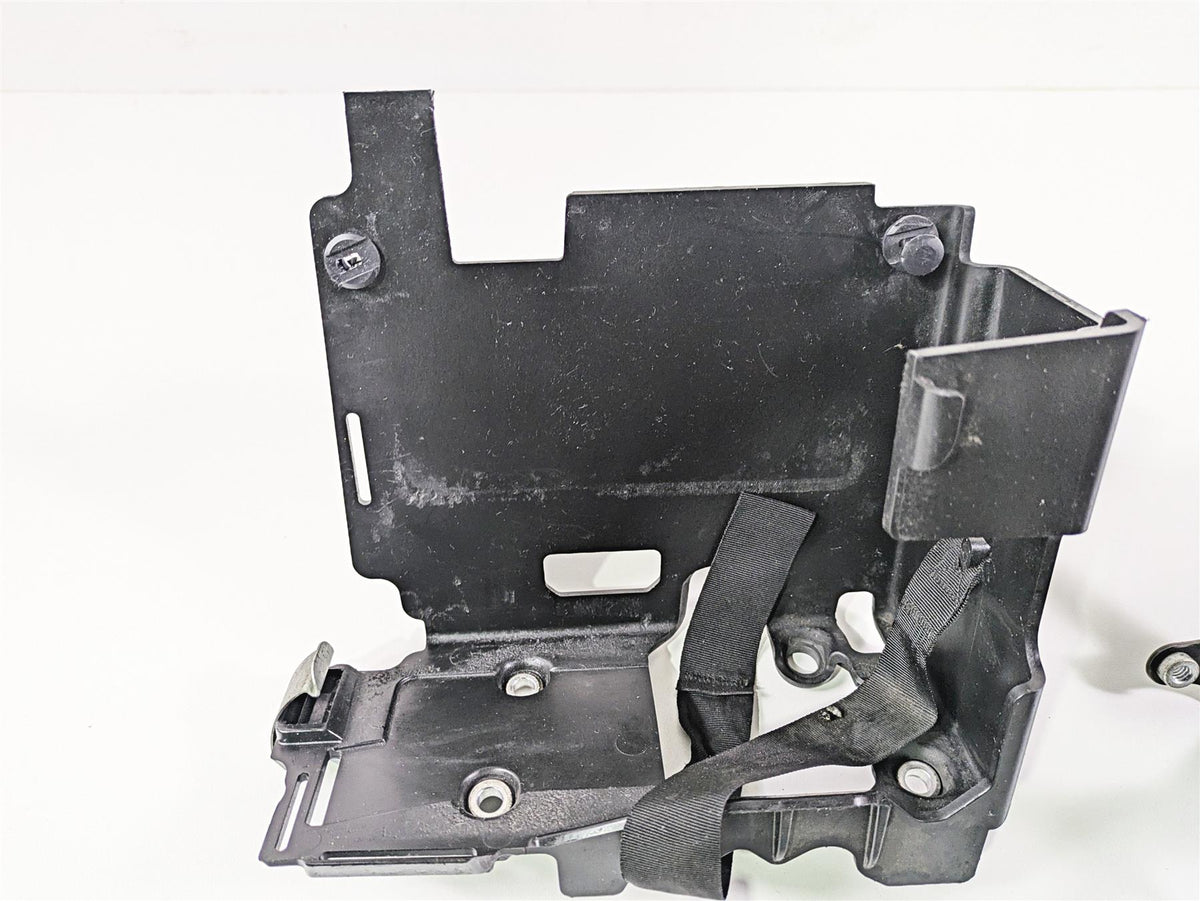 2019 Harley Softail FXDR 114 Battery & Electrical Holder Set 69201632 74700031 {{ shop.shopifyCountryName }} - Mototech271