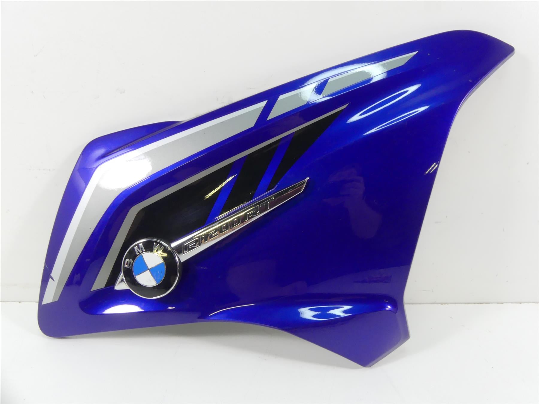 2015 BMW R1200RT K52 Right Side Blue Tank Cover Fairing 40902347090 | Mototech271