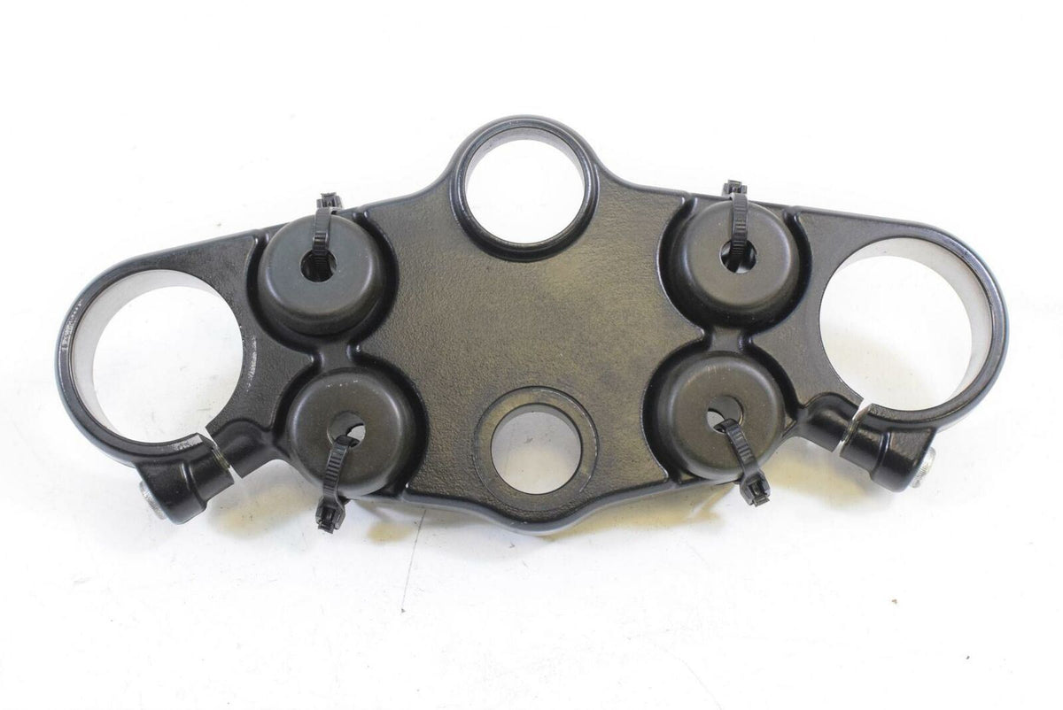 2005 Suzuki GSX1300 R Hayabusa Upper Triple Tree Steering Clamp 51311-24F00 {{ shop.shopifyCountryName }} - Mototech271