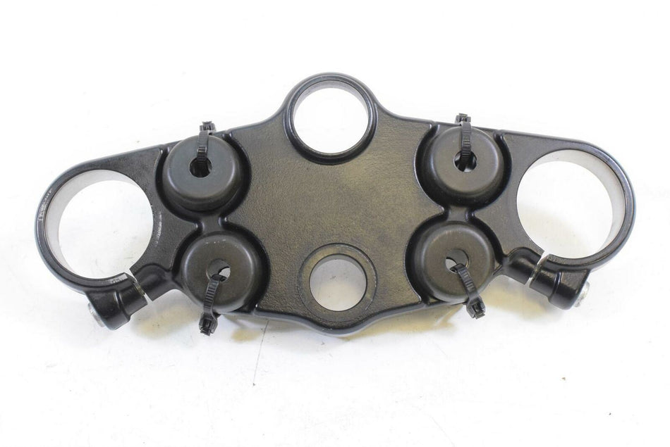 2005 Suzuki GSX1300 R Hayabusa Upper Triple Tree Steering Clamp 51311-24F00 {{ shop.shopifyCountryName }} - Mototech271