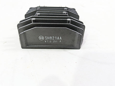 2018 Ducati Hypermotard 939 SP Rectifier Voltage Regulator 54040321A SH821AA {{ shop.shopifyCountryName }} - Mototech271