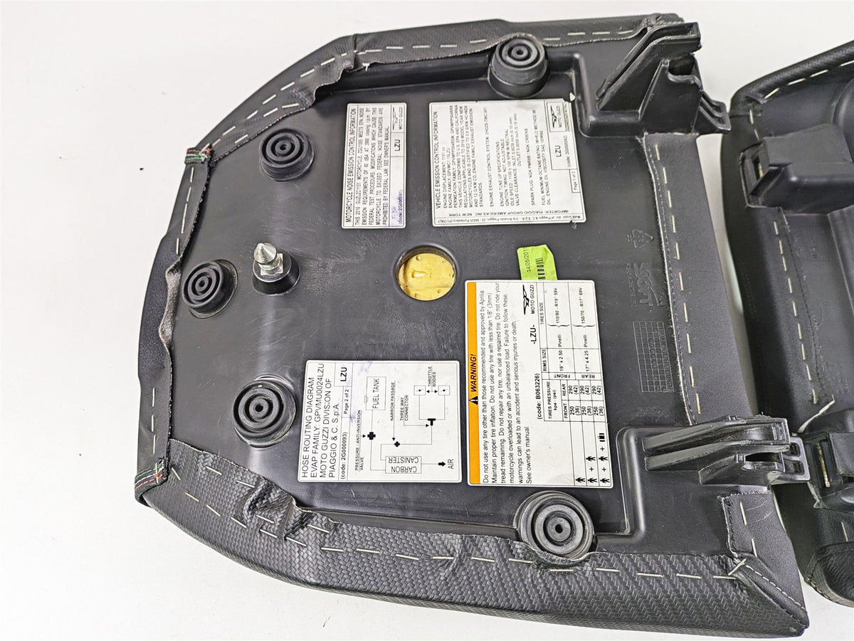 2016 Moto Guzzi Stelvio 1200 8V NTX Tappezzeria Italia Seat Set 88617600A2 {{ shop.shopifyCountryName }} - Mototech271