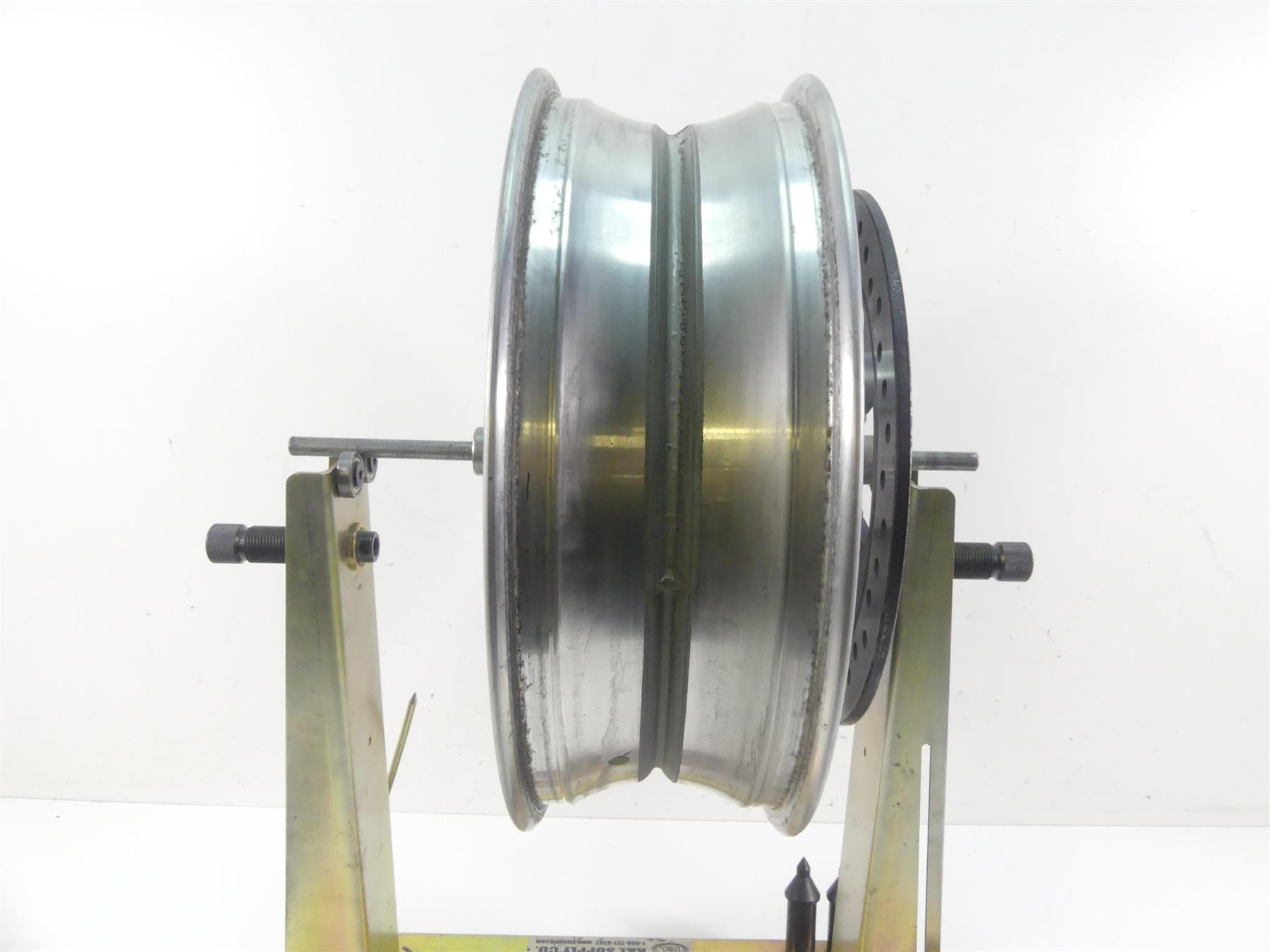 2013 Triumph Rocket 3 Touring Rear Straight 16x5 Wheel Rim T2012151 {{ shop.shopifyCountryName }} - Mototech271