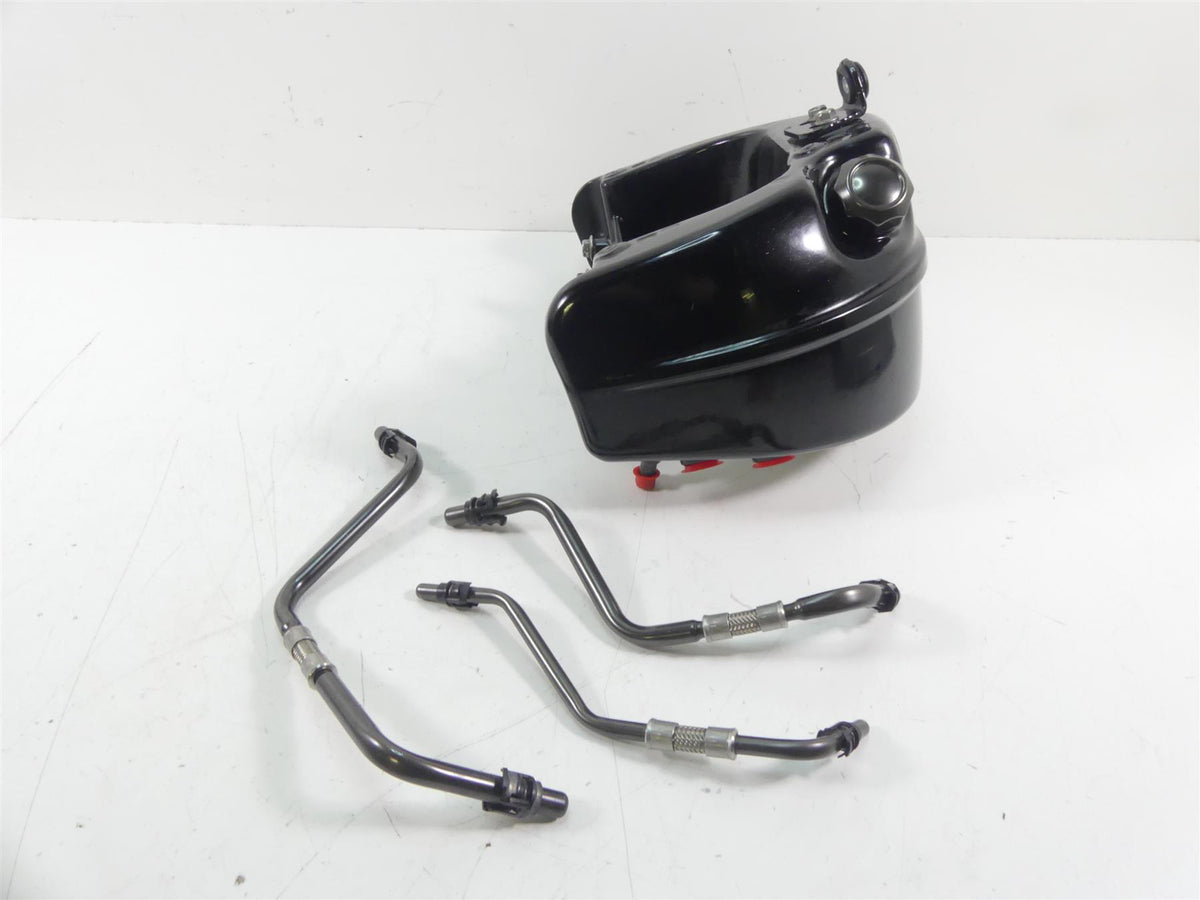2017 Harley FXSE CVO Pro Street Breakout Oil Reservoir Tank & Lines 56000126 {{ shop.shopifyCountryName }} - Mototech271