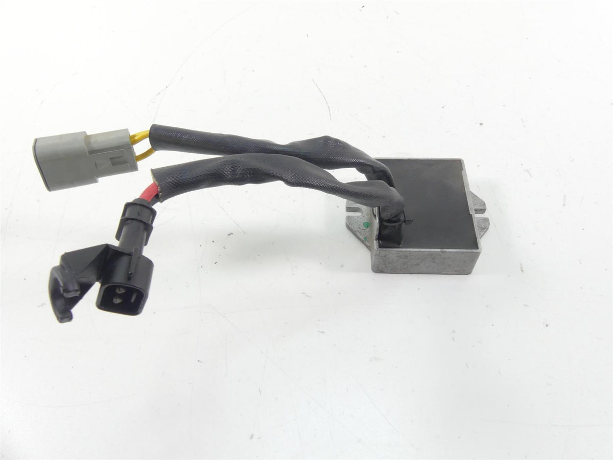 2009 Buell 1125 CR Rectifier Voltage Regulator Y0302.1AMC {{ shop.shopifyCountryName }} - Mototech271