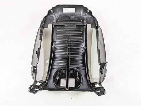 2013 Harley VRSCF Muscle Rod Radiator Center Cover Fairing 26826-09 {{ shop.shopifyCountryName }} - Mototech271
