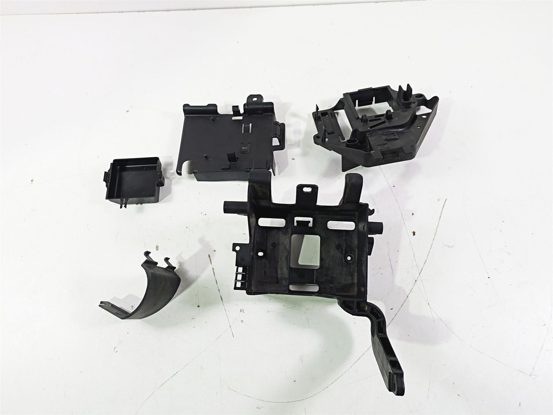 2008 Harley Touring FLHTP Electra Glide Electrical Wiring Holder Set 70344-08 {{ shop.shopifyCountryName }} - Mototech271