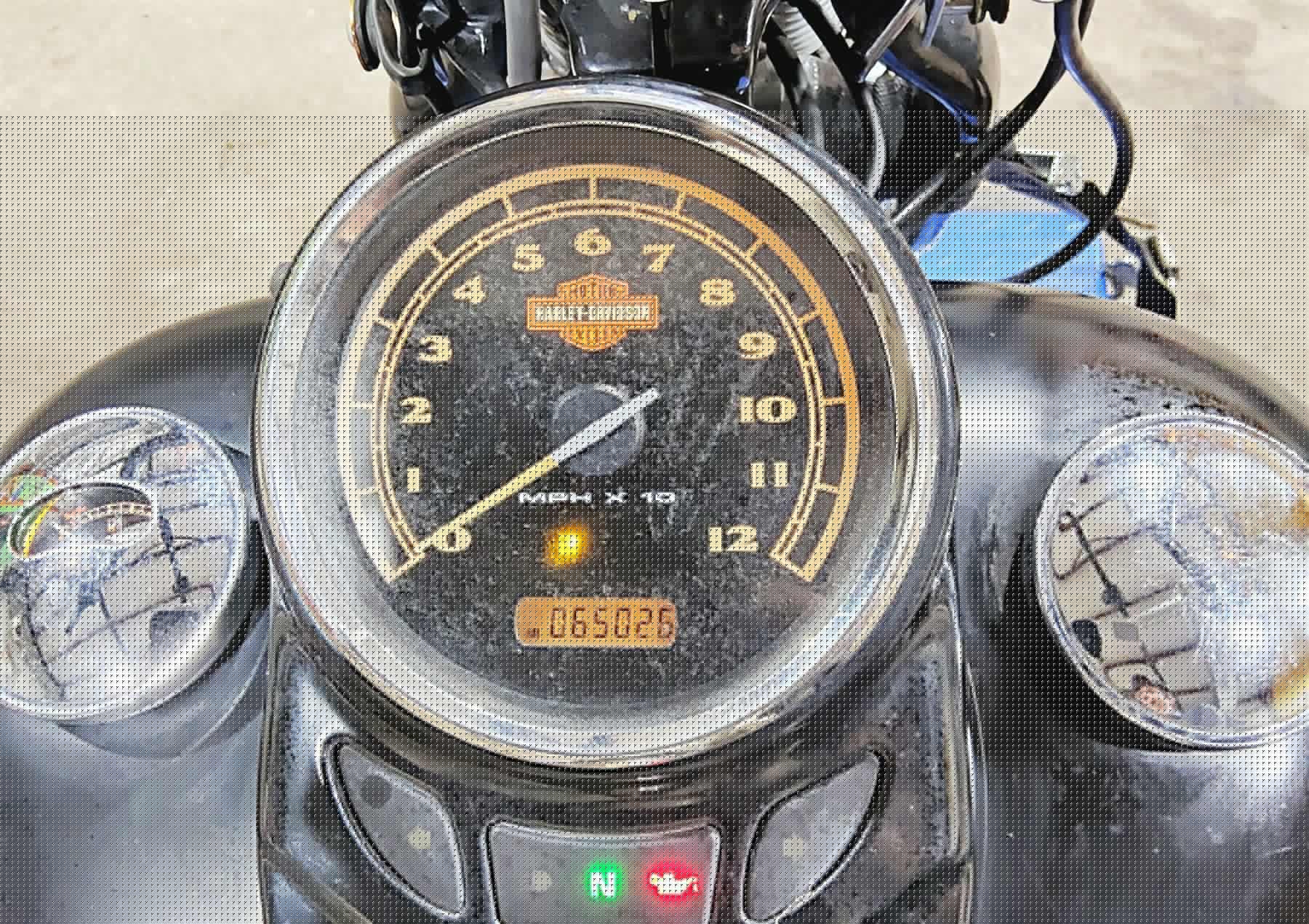 2008 Harley FLSTSB Cross Bones Speedometer Gauge Instrument - 65K 70700-08 {{ shop.shopifyCountryName }} - Mototech271