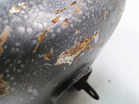 1990 Harley Sportster XLH883 XL883 Fuel Gas Petrol Tank Reservoir 61023-83D {{ shop.shopifyCountryName }} - Mototech271