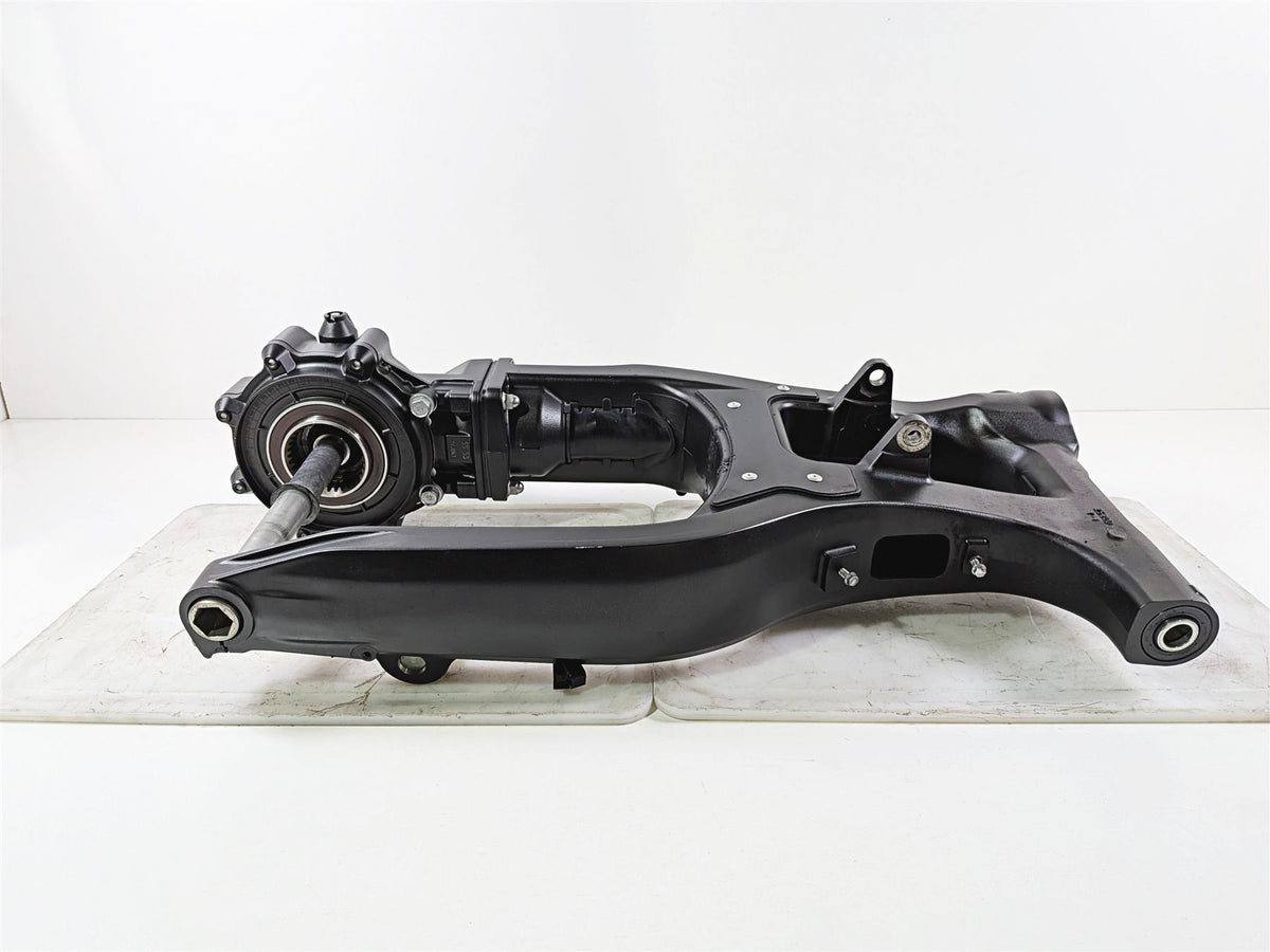 2009 Yamaha VMX17 V-Max 1700 Differential Drive Shaft Swingarm 2S3-46101-00-00-Mototech271