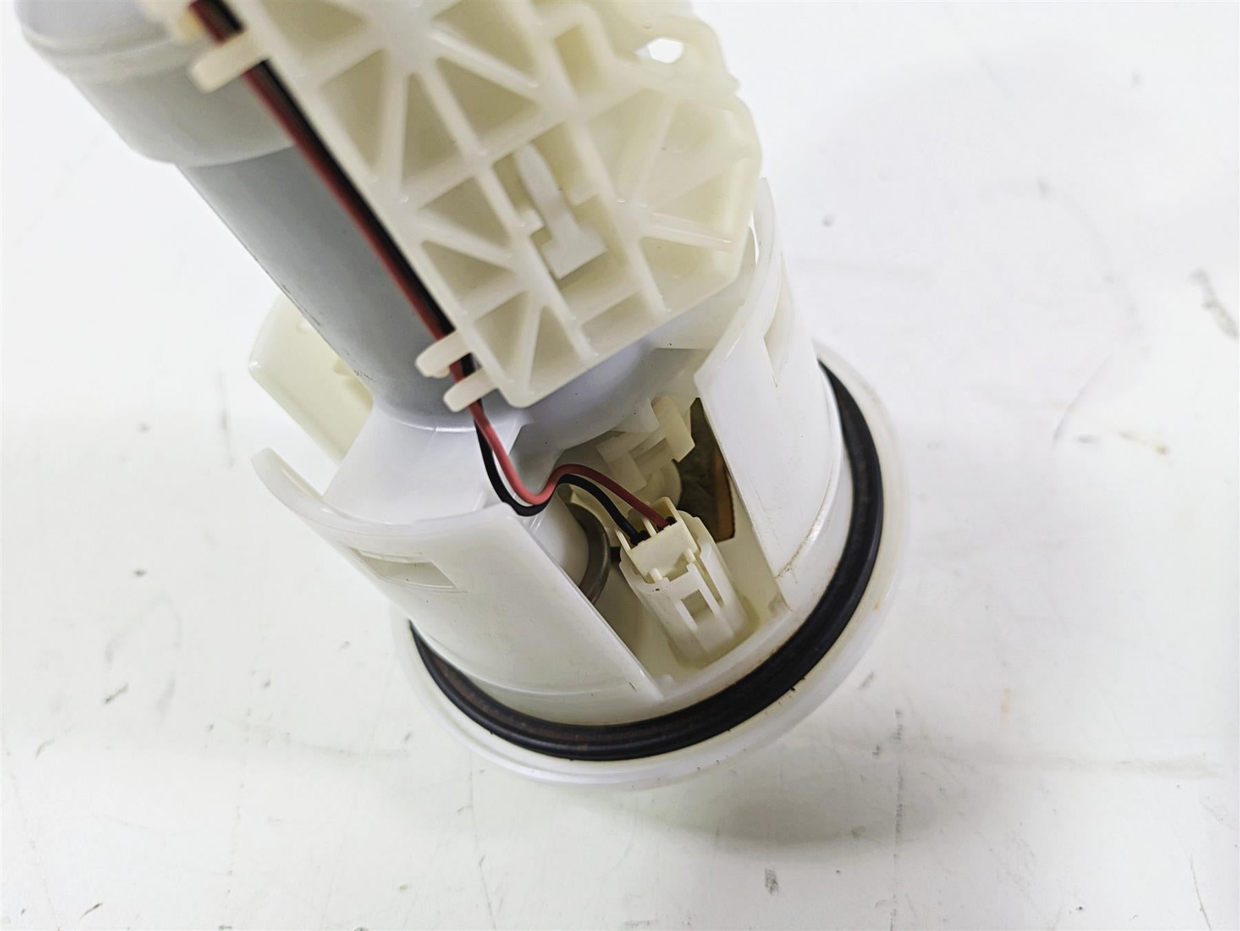 2017 Honda CBR600RR Denso Fuel Gas Petrol Pump Tested 16700-MFJ-D02 {{ shop.shopifyCountryName }} - Mototech271
